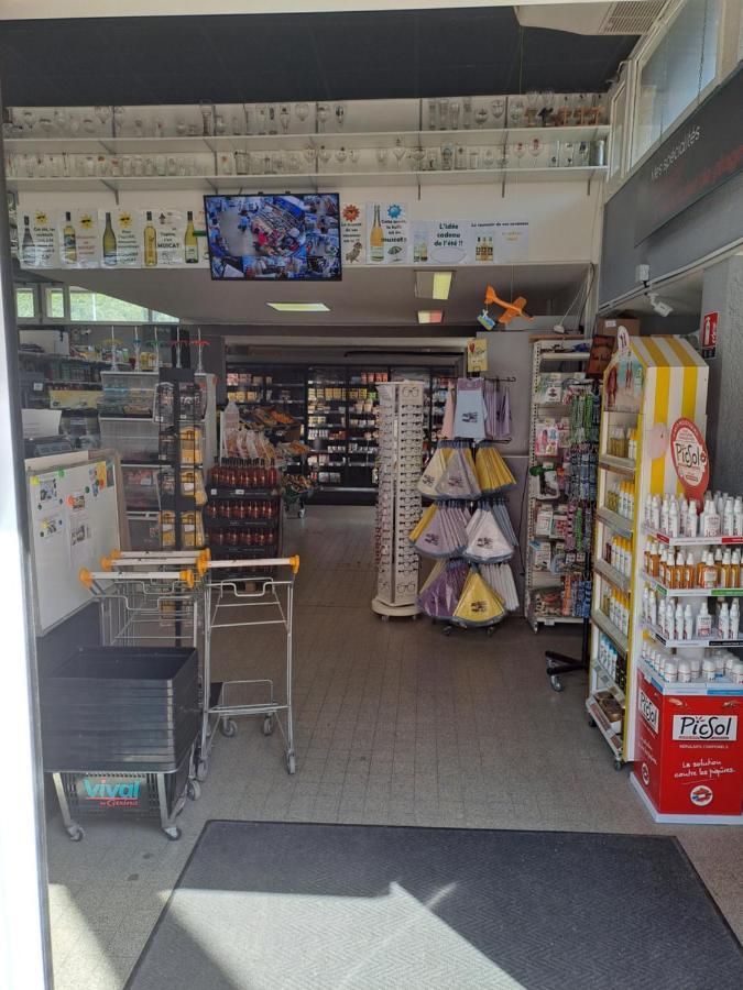 Studio Climatise Box 5 G Residence Odalys Saint Loup, Piscine ,Parking Prive Et Superette 25 Agde Bagian luar foto